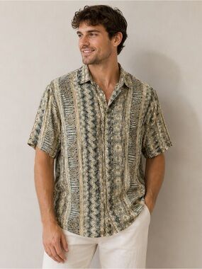 Pierre Cardin Vintage Patterned Short Sleeve Shirt, men’s size medium